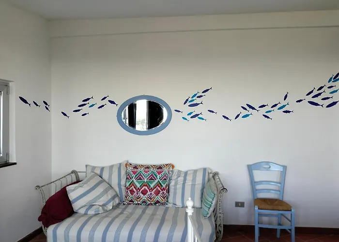 Bed & Breakfast Le Finestre Sul Mare 3*