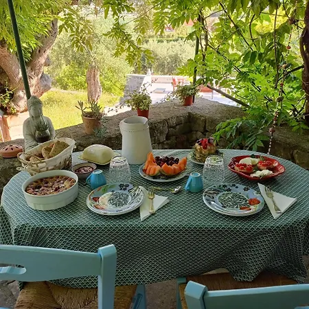 Alojamento de Acomodação e Pequeno-almoço Le Finestre Sul Mare 3*